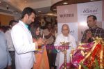 Rashmi Desai at Manubhai  Jewellers in Borivili on 14th Oct 2010 (5).JPG
